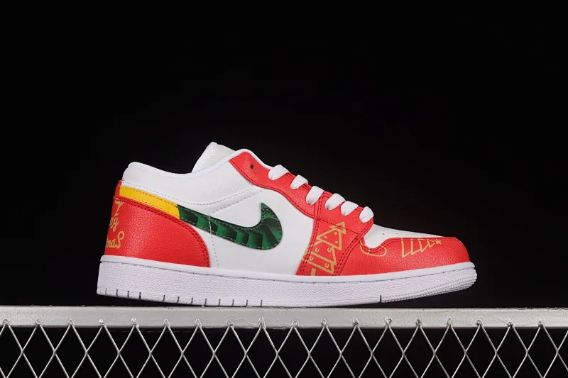 All categories Air Jordan Jordan series basketball shoes Air Jordan 1 Low Air Jordan 1 Low AJ1 Joe 1 Christmas theme customized version Sports culture basketball shoes 553558-130